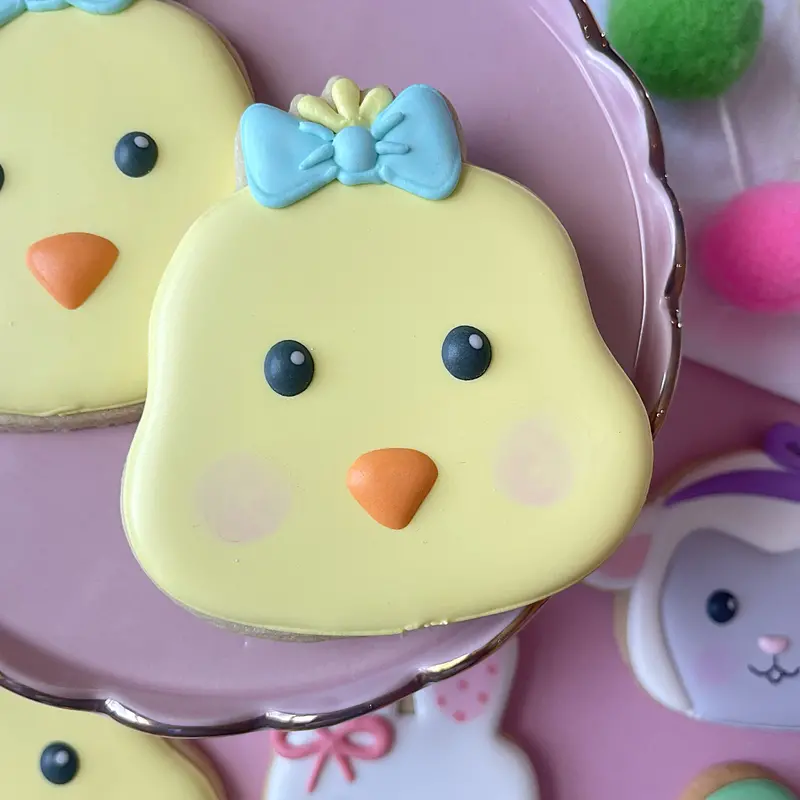 Adorable Spring Chick Face Cookie Cutter 1