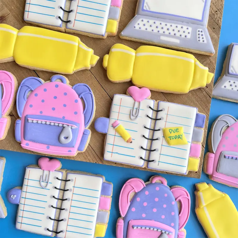 Back-To-School Supplies Cookie Cutter Kit – Pencils, Apples & Notebooks 1