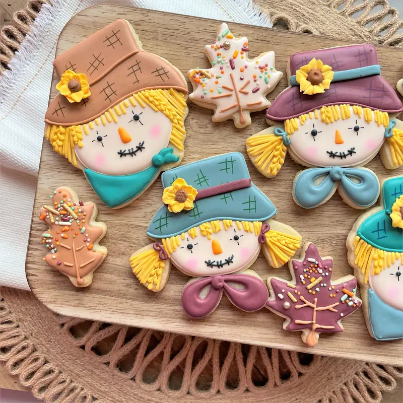 Boy-Face Scarecrow Cookie Cutter 1