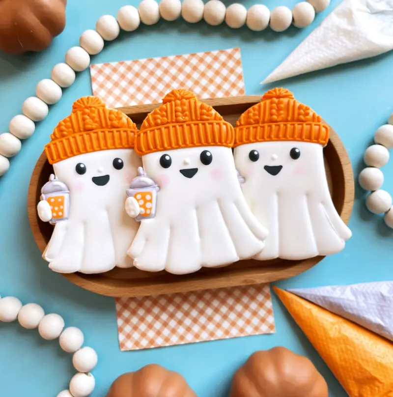 Cozy Floating Ghost Cookie Cutter 1