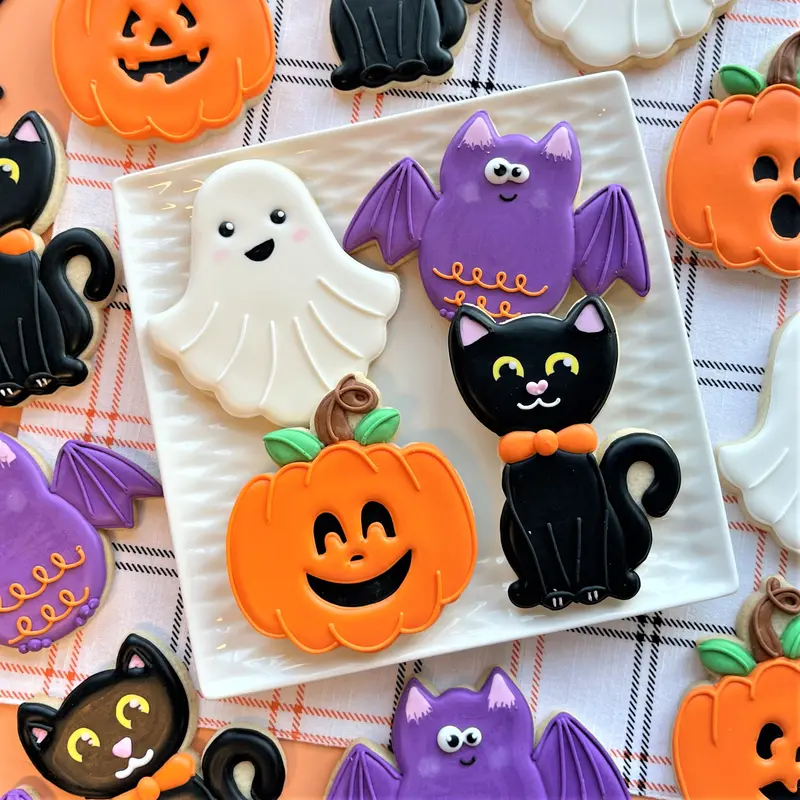 Full-Size Classic Halloween Cookie Cutter Collection 1