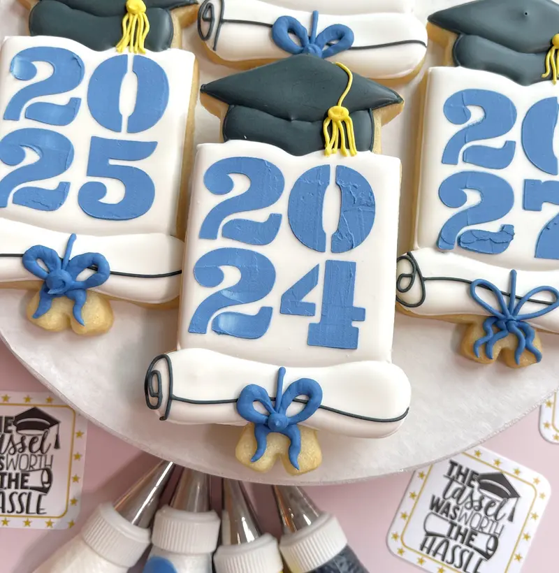 Graduation Cap Plaque Cookie Cutter With Customizable Year Stencil 1