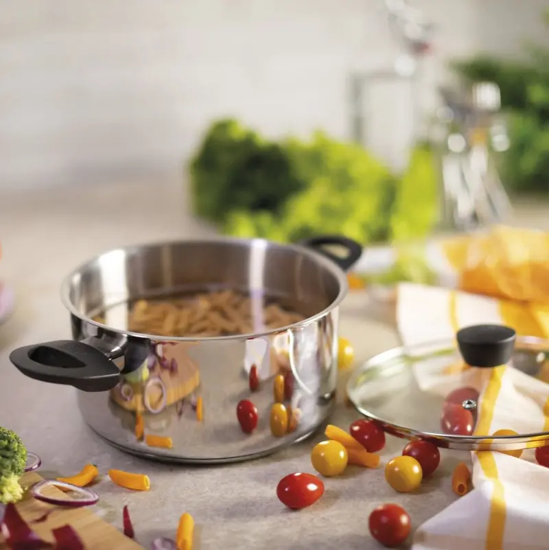 Kuhn Rikon Classic 3.0L Induction Casserole Dish (20Cm) 2