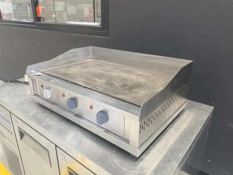 Roband G700 Electric Griddle – 700 X 400Mm Cooking Surface 1