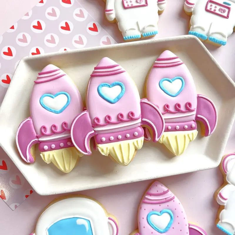 Rocket & Heart Valentine Cookie Cutter 1