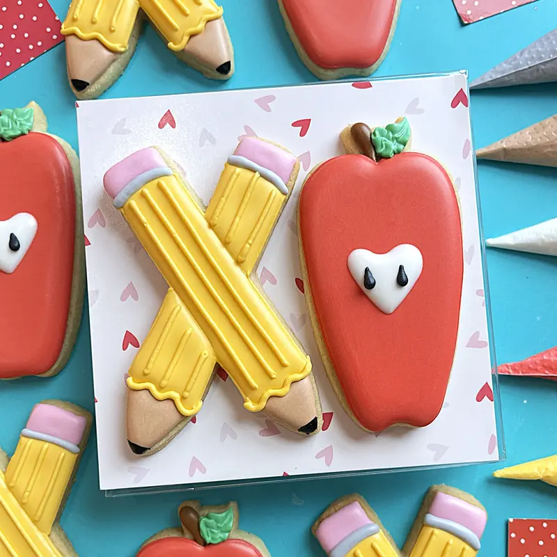 Teacher Xo Apple Cookie Cutter Set – Physical Tools 1