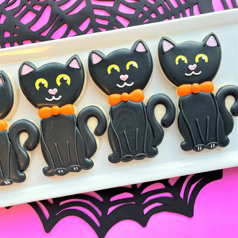 Traditional Black Cat Cookie Cutter – Standard Size 1